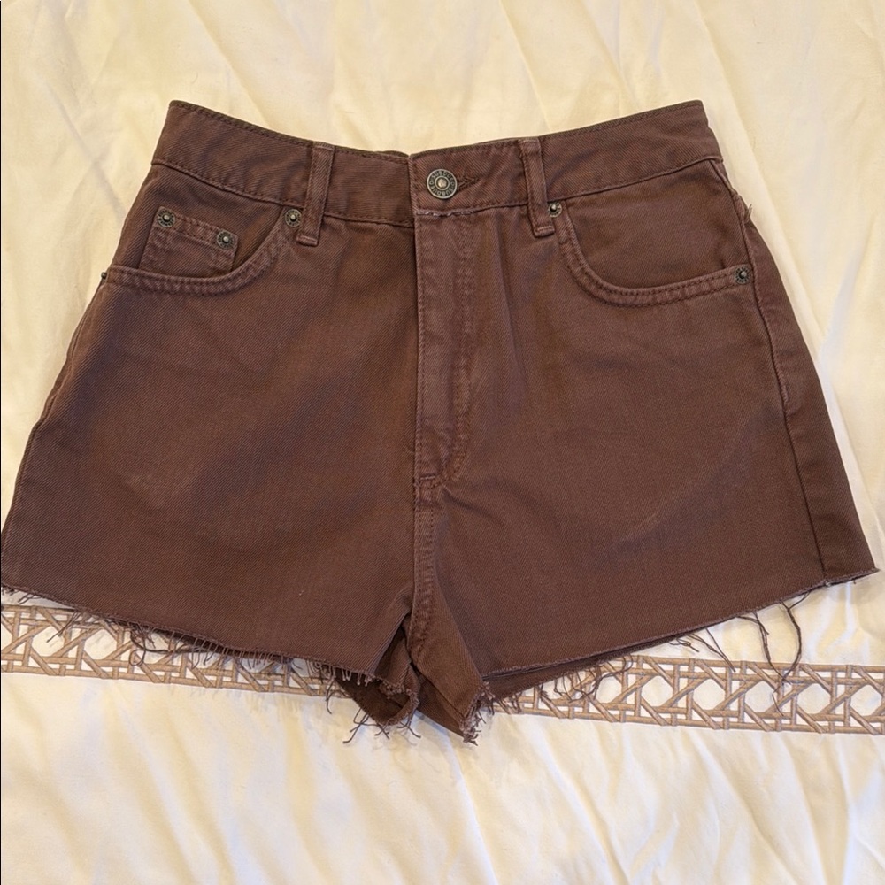 Subdued Vintage Crop Brown Denim Shorts